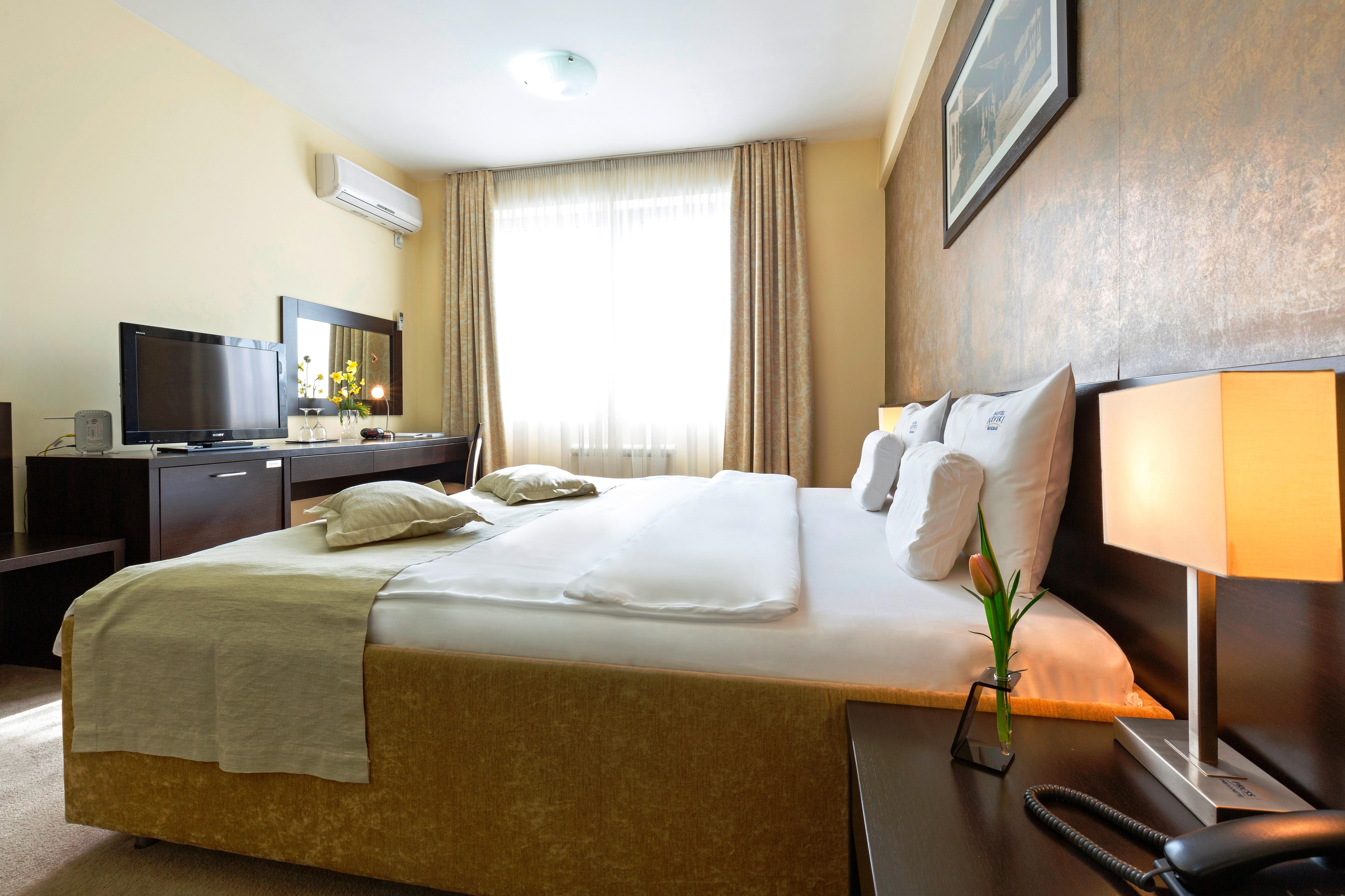 Hotel Garni Nevski 4*